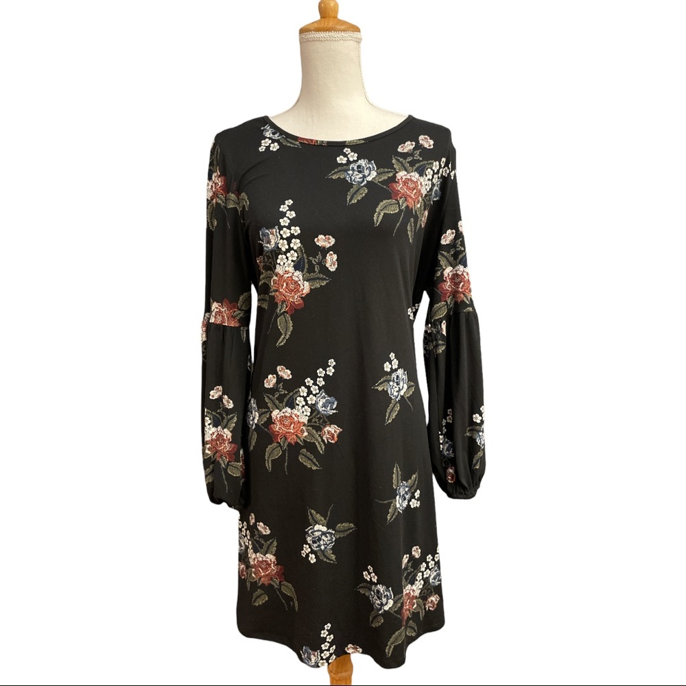 Como Blu Floral Print Boho Dress.  Size L.